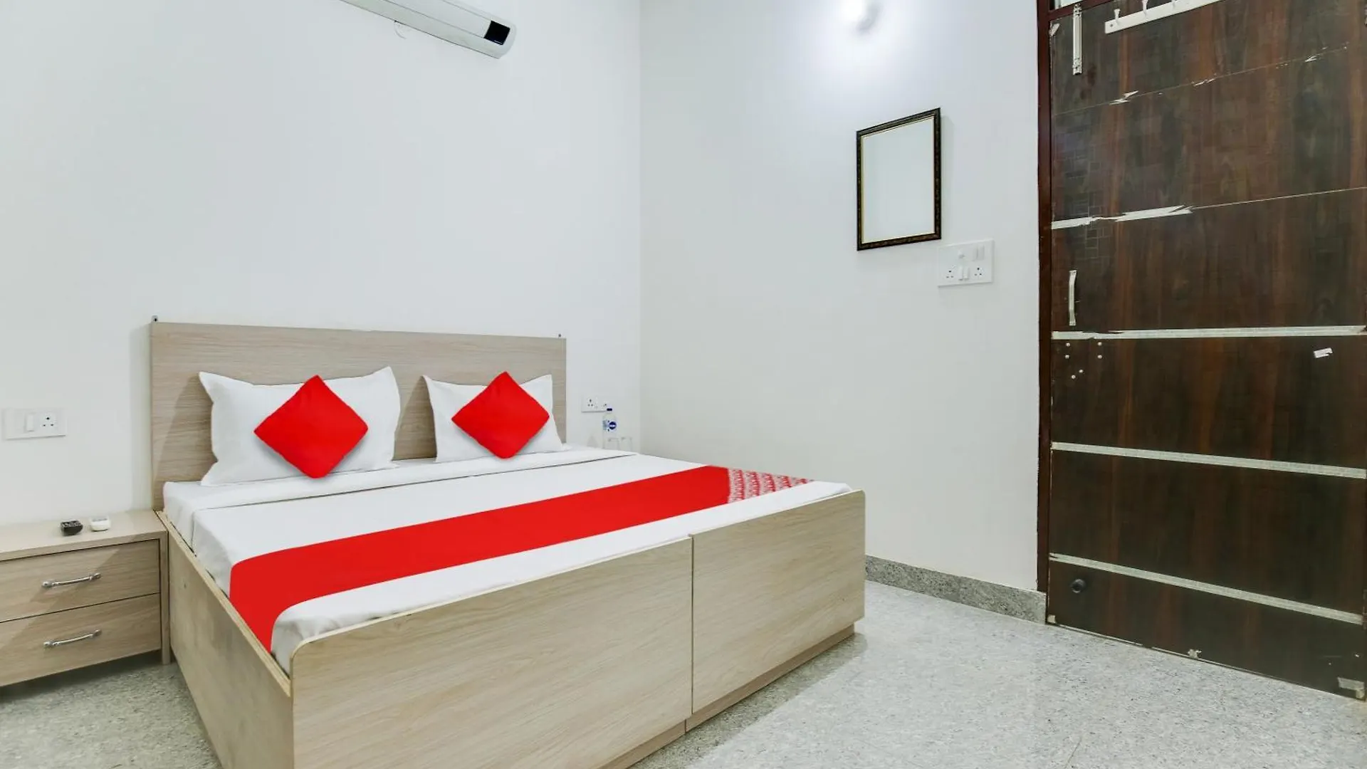Hotel O Classic In Mohali